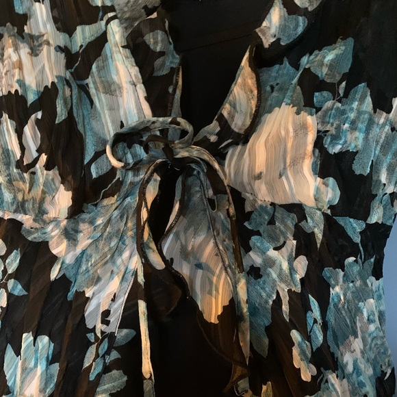 Ricki’s Ruffled Blouse with Camisole - Picture 2 of 6